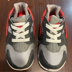 Toddler huarache sneakers.